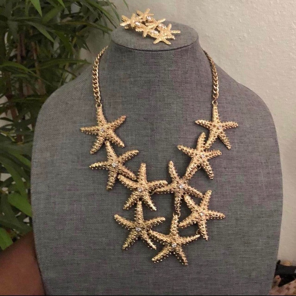 NEW Natasha Gold tone starfish rhinestone necklace &2 hair clips Fairy Whimsical